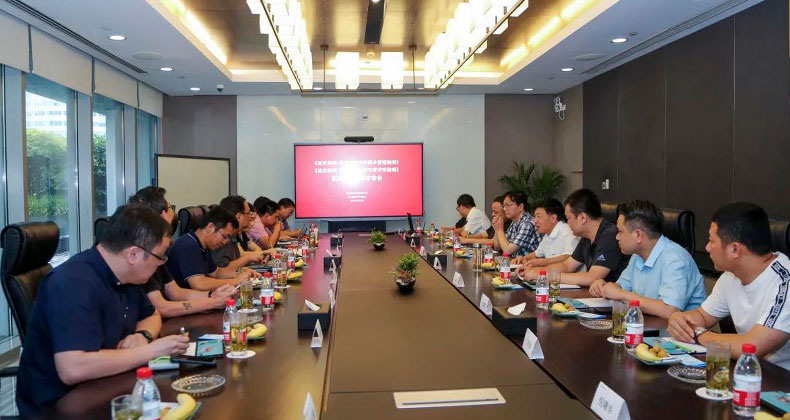 圣奧集團(tuán)董事長(zhǎng)倪良正參加浙江省兩項(xiàng)團(tuán)體標(biāo)準(zhǔn)的立項(xiàng)審查會(huì)